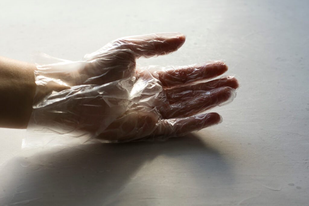 Reusable cleaning gloves for household use in South Africa